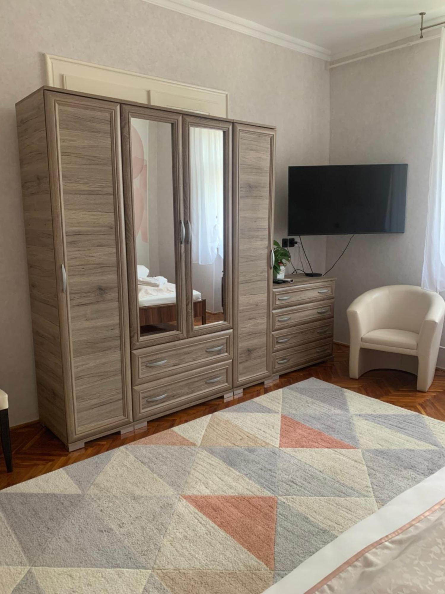 Szent Istvan Wellness Panzio Makó Екстериор снимка